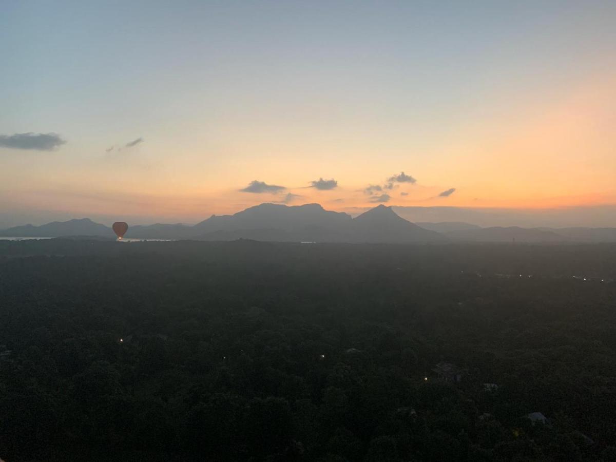 Lak View Family Resort Dambulla Exterior photo